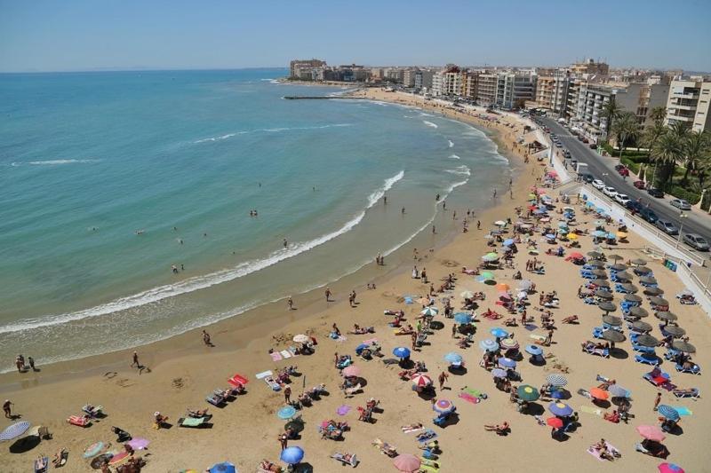 Eb By Zanis Apartment Torrevieja Bagian luar foto