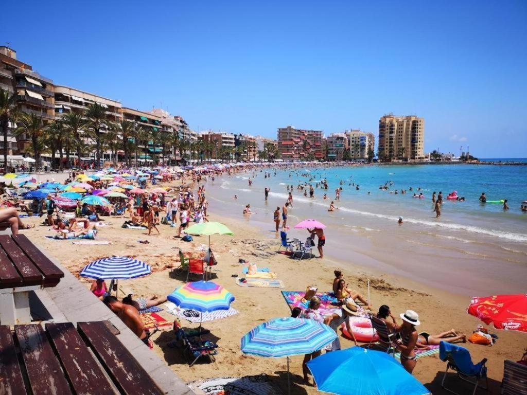 Eb By Zanis Apartment Torrevieja Bagian luar foto