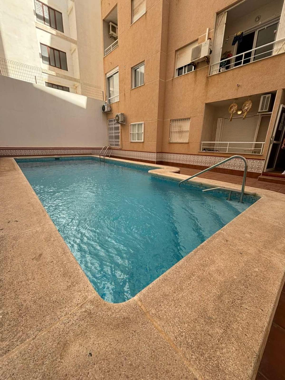 Eb By Zanis Apartment Torrevieja Bagian luar foto